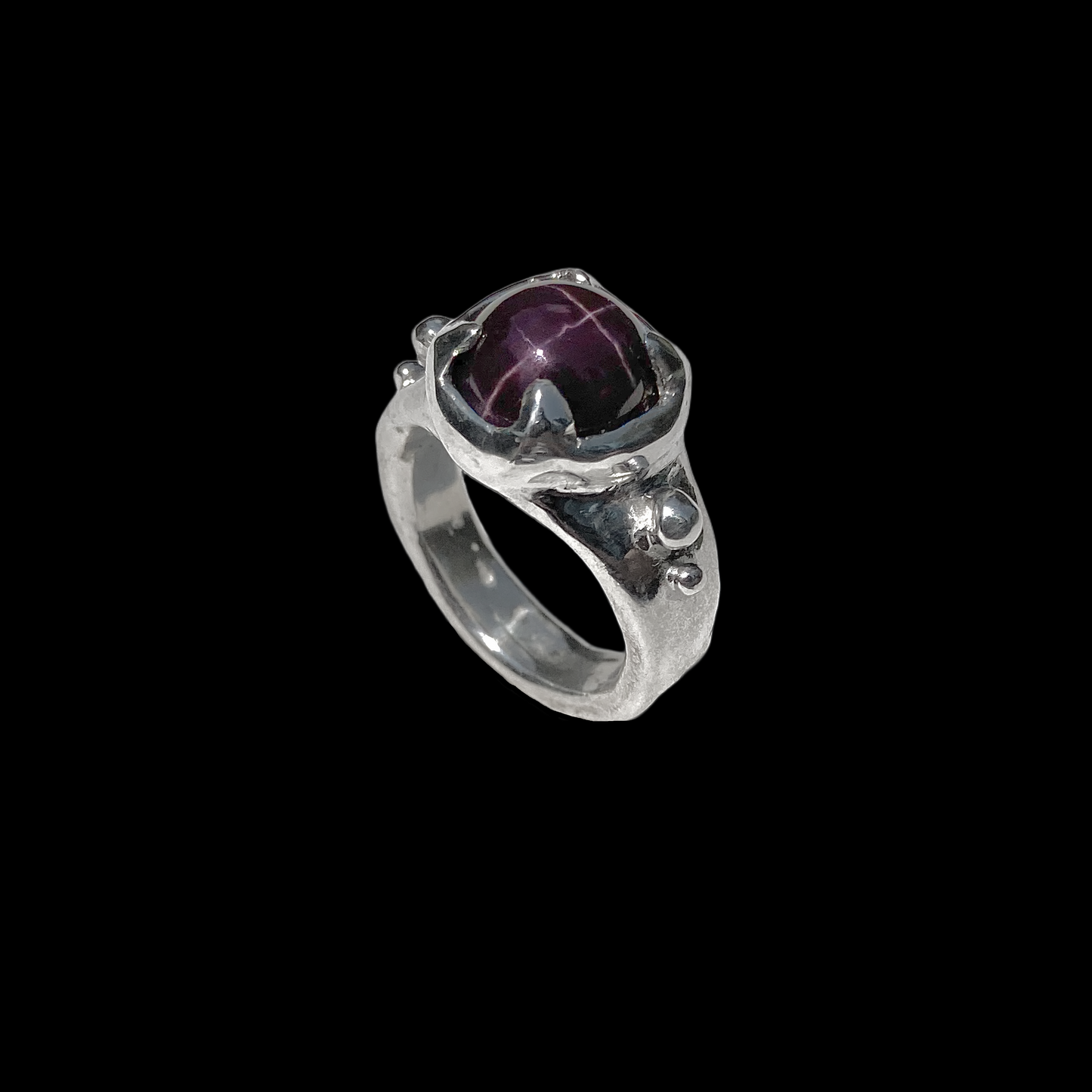 Star Garnet Barbed Ring