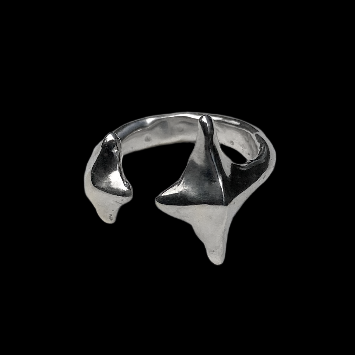 Sea Star Duo Huggie Ring